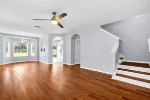 1610 Marsh Wood Dr, Seffner, FL 33584 - Photo 5
