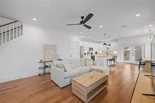 911 E Osborne Ave, Tampa, FL 33603 - Photo 3