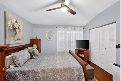 852 Franklin Circle, Palm Harbor, FL 34683 - Photo 13