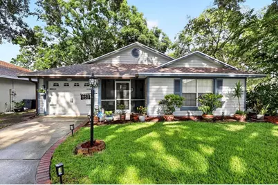 852 Franklin Circle, Palm Harbor, FL 34683 - Photo 1