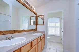 27845 Pleasure Ride Loop, Wesley Chapel, FL 33544 - Photo 31