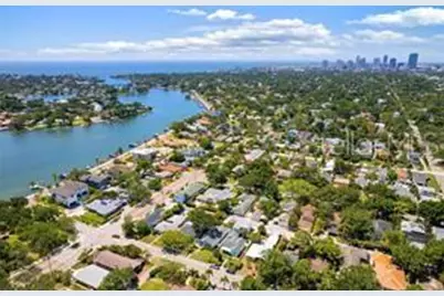 144 30th Avenue N, Saint Petersburg, FL 33704 - Photo 5