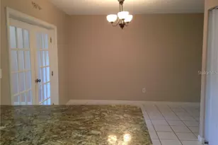 7640 Desoto Ct, Tampa, FL 33615 - Photo 5