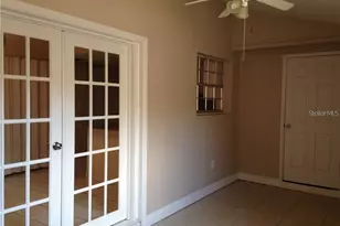 7640 Desoto Ct, Tampa, FL 33615 - Photo 3