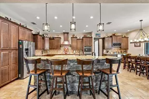 408 Hawk Talon Drive, Lithia, FL 33547 - Photo 11