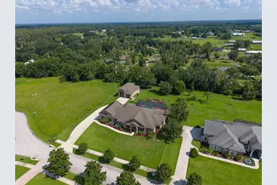 408 Hawk Talon Drive, Lithia, FL 33547 - Photo 57