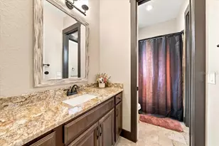 408 Hawk Talon Drive, Lithia, FL 33547 - Photo 27
