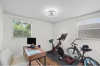1611 Smithfield Circle W, Lakeland, FL 33801 - Photo 15