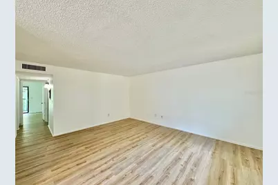 11703 Raintree Village Boulevard #C, Tampa, FL 33617 - Photo 3