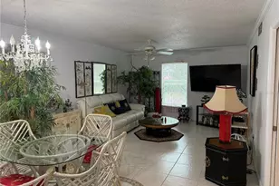 125 Picardy Villa Cir, Brandon, FL 33510 - Photo 17