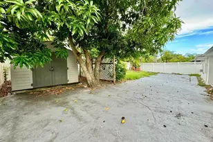 6816 W Burke St, Tampa, FL 33634 - Photo 35