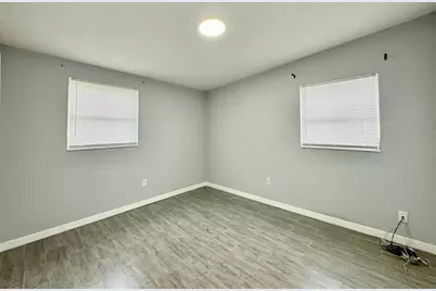 6816 W Burke Street, Tampa, FL 33634 - Photo 17