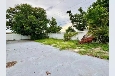 6816 W Burke Street, Tampa, FL 33634 - Photo 37