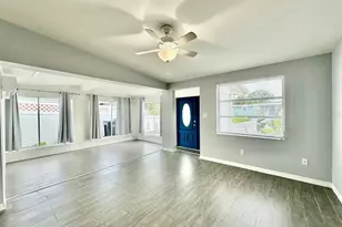 6816 W Burke St, Tampa, FL 33634 - Photo 7