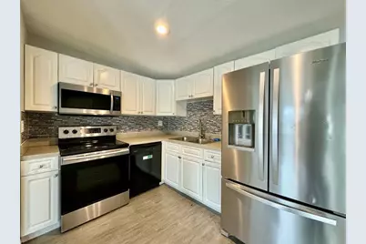 6816 W Burke Street, Tampa, FL 33634 - Photo 9