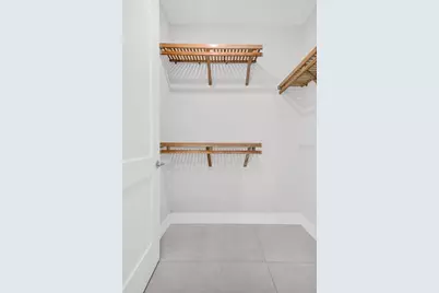 275 1st Avenue S #2807, Saint Petersburg, FL 33701 - Photo 31