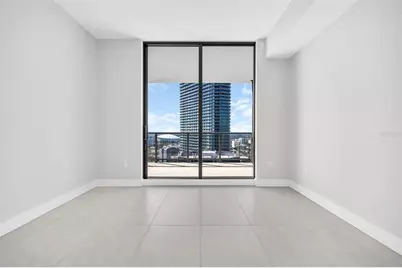 275 1st Avenue S #2807, Saint Petersburg, FL 33701 - Photo 43