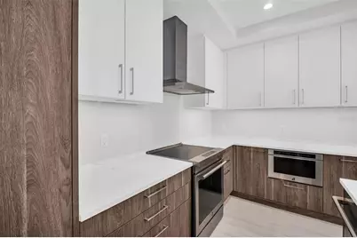 275 1st Avenue S #2807, Saint Petersburg, FL 33701 - Photo 11