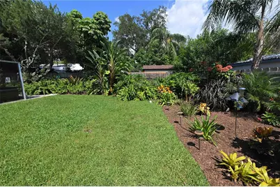 621 Mehlenbacher Road, Belleair Bluffs, FL 33770 - Photo 27