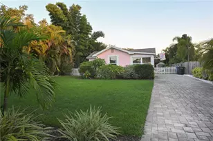 621 Mehlenbacher Rd, Belleair Bluffs, FL 33770 - Photo 1