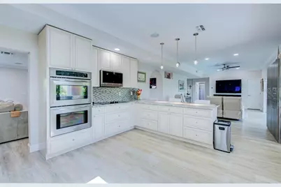 289 8th Avenue N, Tierra Verde, FL 33715 - Photo 21