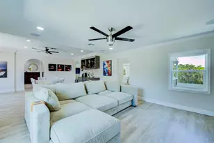 289 8th Ave N, Tierra Verde, FL 33715 - Photo 41
