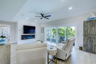 289 8th Ave N, Tierra Verde, FL 33715 - Photo 7