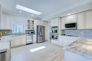 289 8th Ave N, Tierra Verde, FL 33715 - Photo 33
