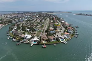 289 8th Ave N, Tierra Verde, FL 33715 - Photo 15