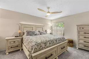 2586 Pine Cove Ln, Clearwater, FL 33761 - Photo 15