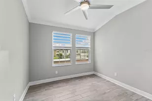 11458 Crowned Sparrow Ln, Tampa, FL 33626 - Photo 19
