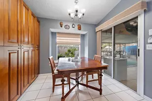 2511 Estancia Blvd, Clearwater, FL 33761 - Photo 11