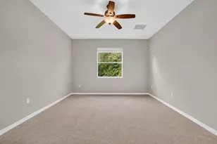 2637 Walden Woods Dr, Plant City, FL 33566 - Photo 15