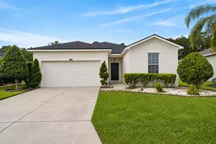 2637 Walden Woods Dr, Plant City, FL 33566 - Photo 1