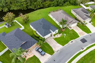 2637 Walden Woods Dr, Plant City, FL 33566 - Photo 43