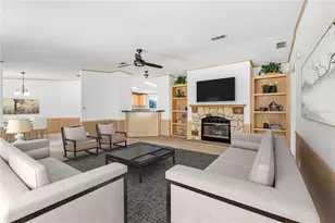 2806 Lawrence Rd, Plant City, FL 33565 - Photo 13