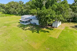 2806 Lawrence Rd, Plant City, FL 33565 - Photo 9