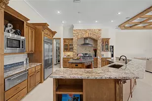 1306 Playmoor Dr, Palm Harbor, FL 34683 - Photo 13