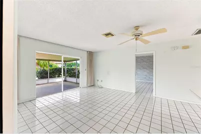 127 Wintersong Lane, Sun City Center, FL 33573 - Photo 25