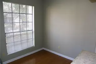 8722 Mallard Reserve Dr, Tampa, FL 33614 - Photo 3
