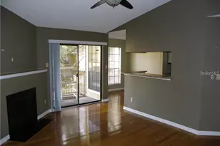 8722 Mallard Reserve Dr, Tampa, FL 33614 - Photo 9
