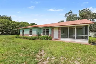 3149 Sydney Dover Rd, Dover, FL 33527 - Photo 1