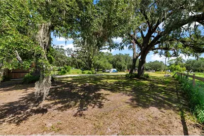 9922 Rockhill Road, Thonotosassa, FL 33592 - Photo 33