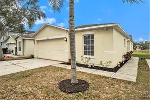 7833 Carriage Pointe Dr, Gibsonton, FL 33534 - Photo 3