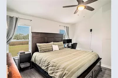 7833 Carriage Pointe Drive, Gibsonton, FL 33534 - Photo 13