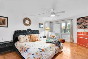910 Pinellas Bayway S, Tierra Verde, FL 33715 - Photo 11
