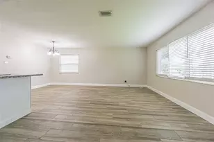 925 Cedarwood Ave, Dunedin, FL 34698 - Photo 7