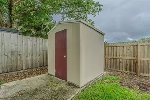 925 Cedarwood Ave, Dunedin, FL 34698 - Photo 25