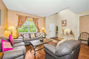 11217 Laurel Brook Ct, Riverview, FL 33569 - Photo 7
