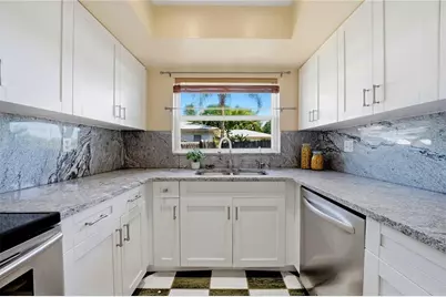 906 Carlton Road, Tarpon Springs, FL 34689 - Photo 11